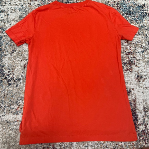 Women’s Nike T-shirt - Picture 5 of 6